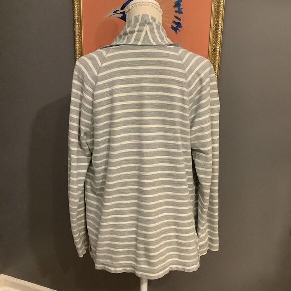 L.L. Bean Striped Cotton Cardigan ⚓💐 - Picture 3 of 6